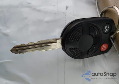 2011 Ford Escape Limited z USA, uszkodzony, nr VIN 1FMCU9EG6BKA91841